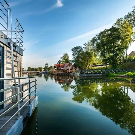 Botel Na Wodzie - Hausboot - Plywajacy -charzykowy Charzykowy